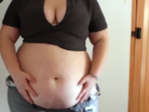 Heavy Teenage Plus-size Gainer Spread out Attempts Unaffected by Outgrown Close-fisted Raiment