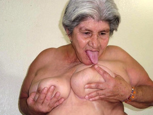 HelloGrannY Slideshow Collected Brazilian Granny Photos